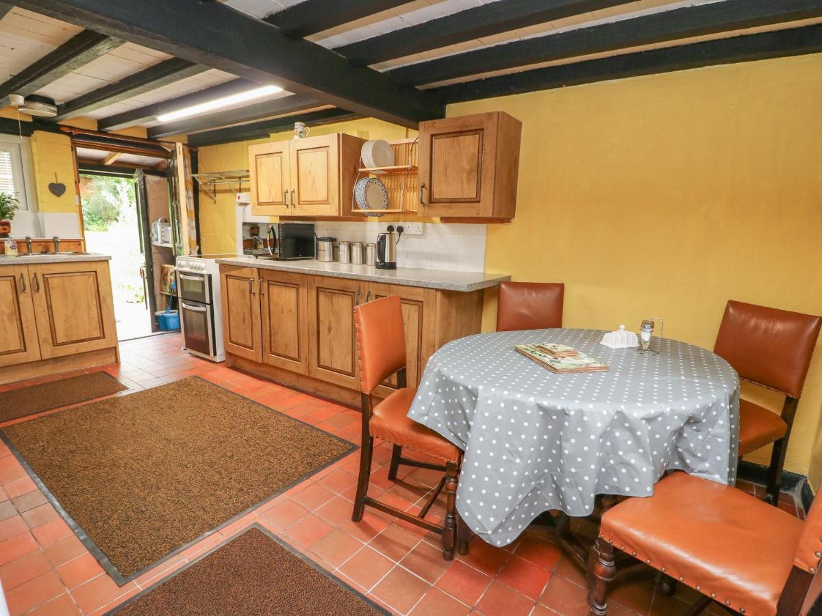 Caerau Farm House Llanidloes Εξωτερικό φωτογραφία